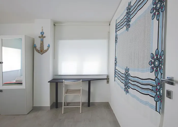 Apartman 2 Grandi Camere In Centro Sul Mare Con Posto Auto A Maggio E Agosto