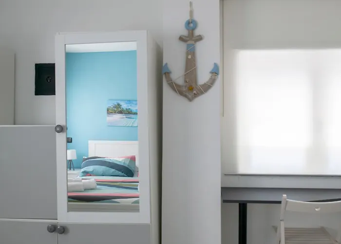 2 Grandi Camere In Centro Sul Mare Con Posto Auto A Maggio E Agosto Apartman