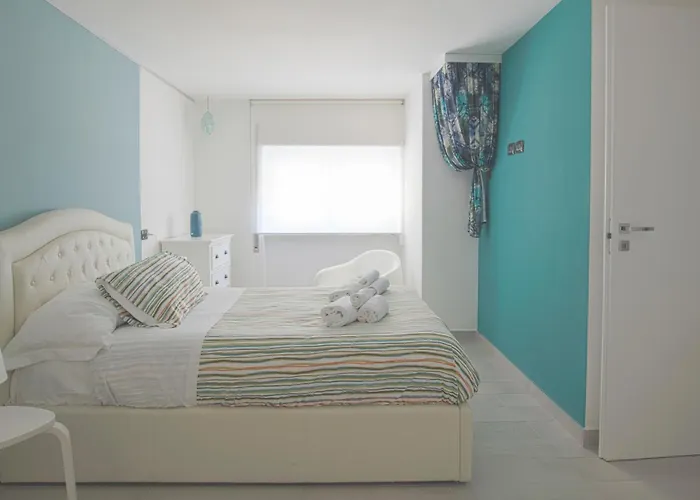 2 Grandi Camere In Centro Sul Mare Con Posto Auto A Maggio E Agosto Apartman